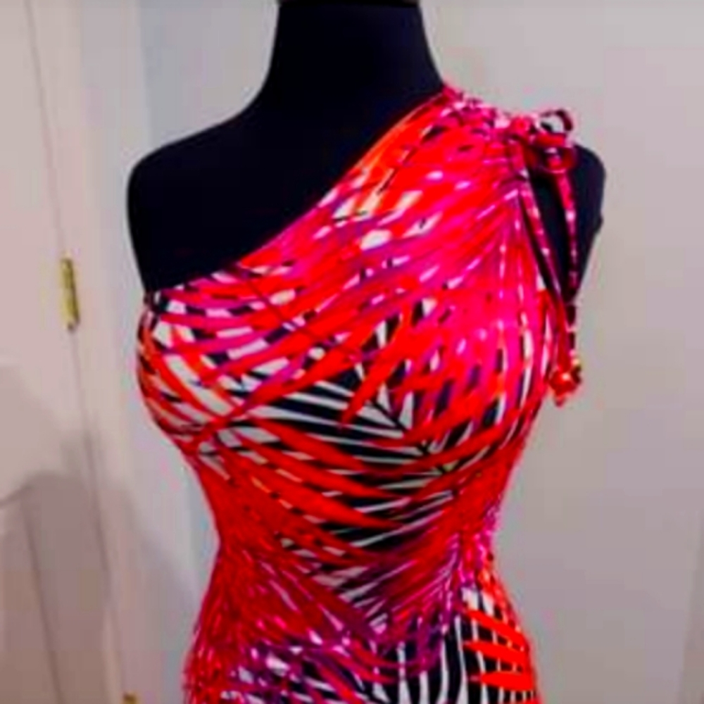 Ladies One-shoulder, long length, Tankini Top